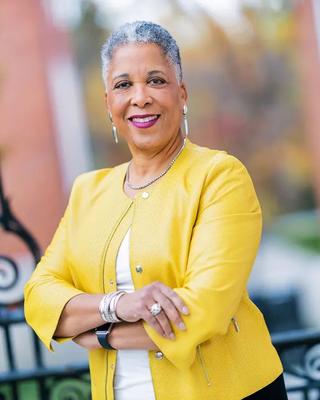 Karen Mapp headshot