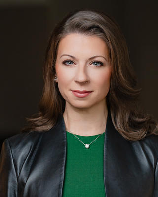 Julia Rafal-Baer headshot