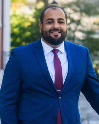 Hassaan Ebrahim headshot