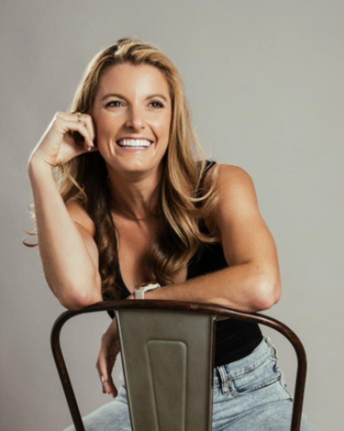 Rachel White headshot